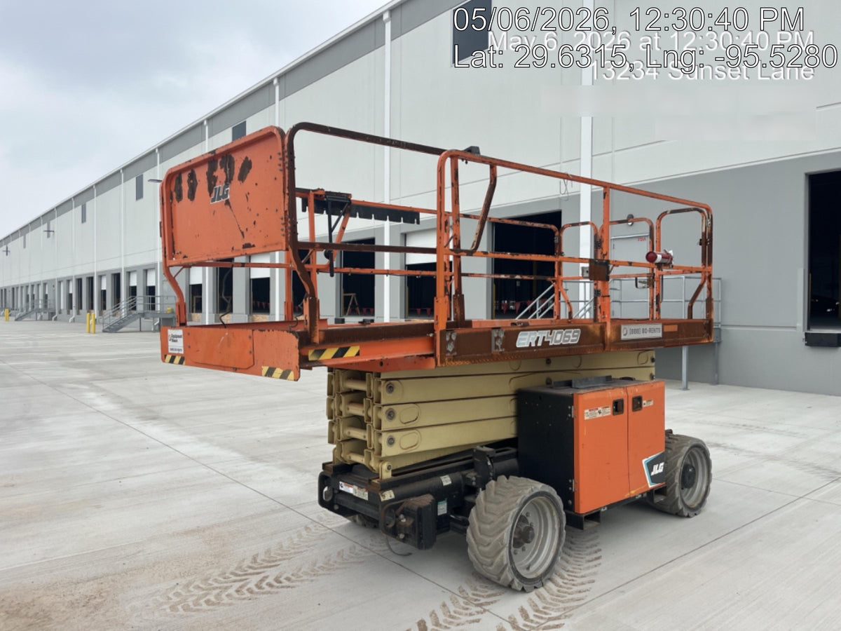 2022 JLG ERT4069