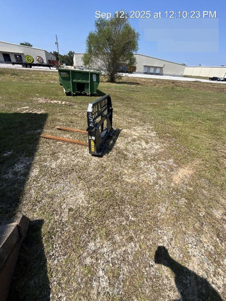 2024 SOLESBEE 48" Pallet Forks - Solesbee