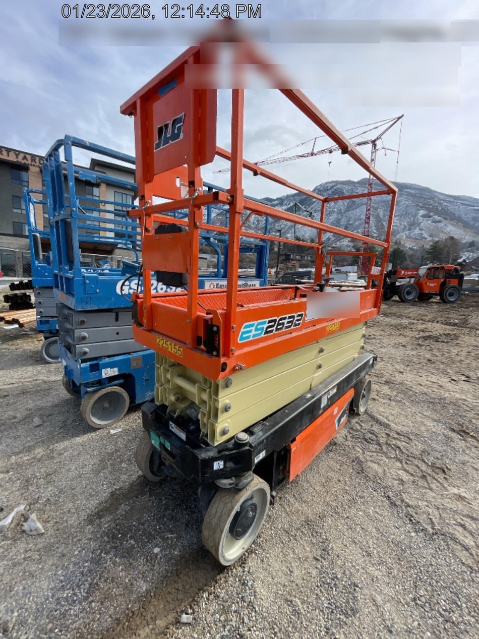 2022 JLG ES2632