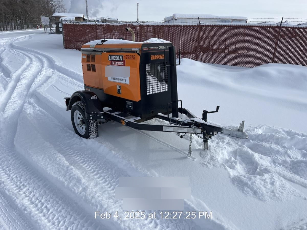 2021 Lincoln Electric Vantage 322 Vantage 322 Ready Pak 3 w/ Decals, ORANGE (includes trailer, cable rack, fender light kit) NO Telematics