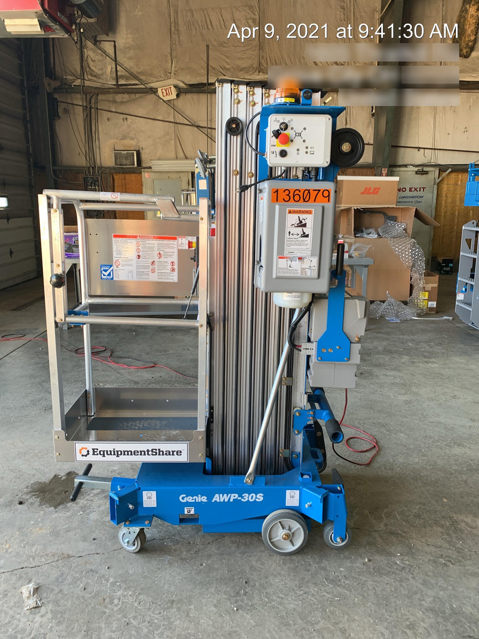 2021 GENIE AWP-30S DC