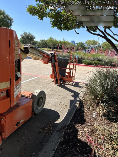 2019 JLG E300AJP