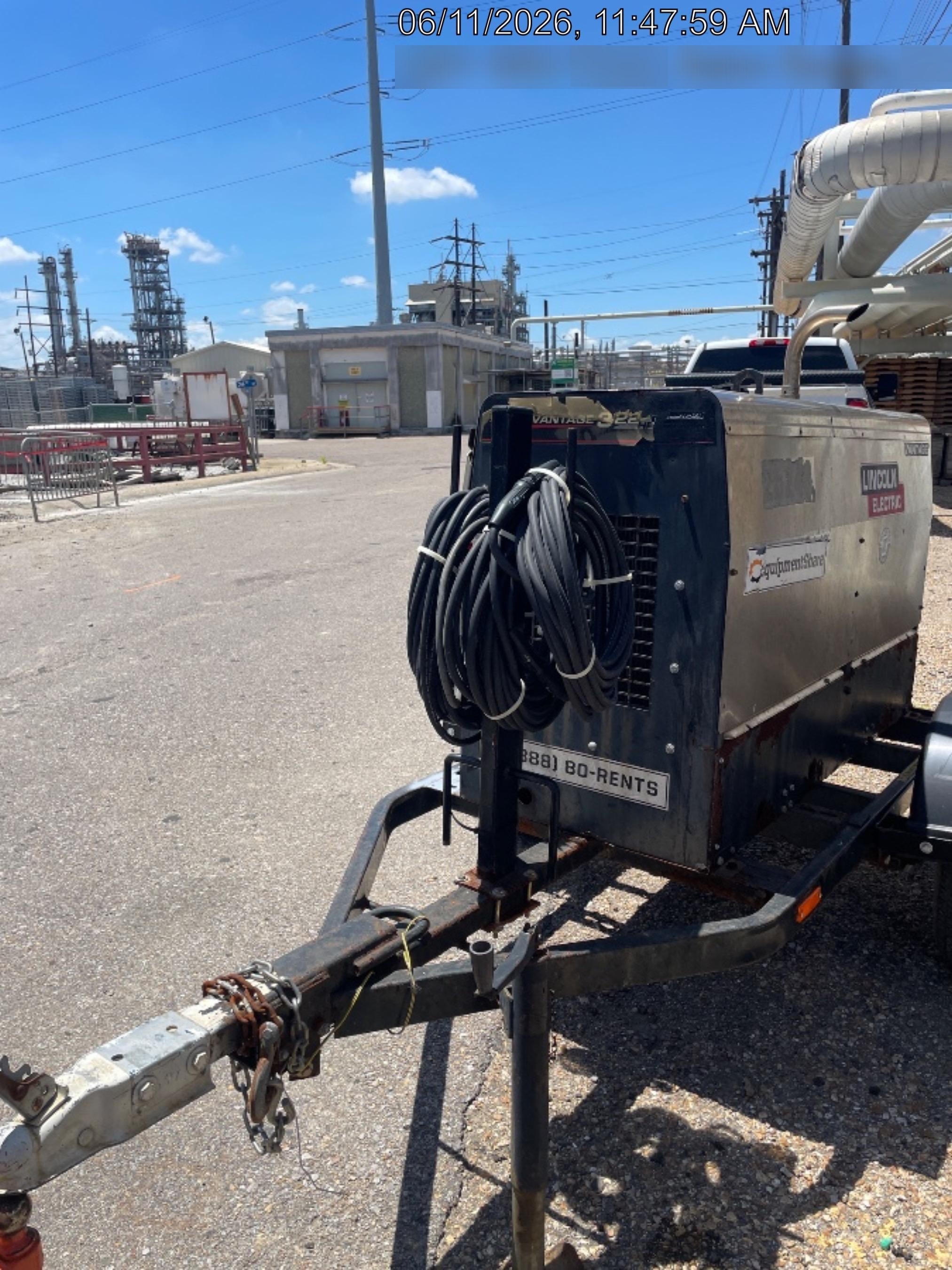 2019 Lincoln Electric Vantage 322 Lincoln Vantage 322 Welder w/Trailer, Light Kit, Cable Rack