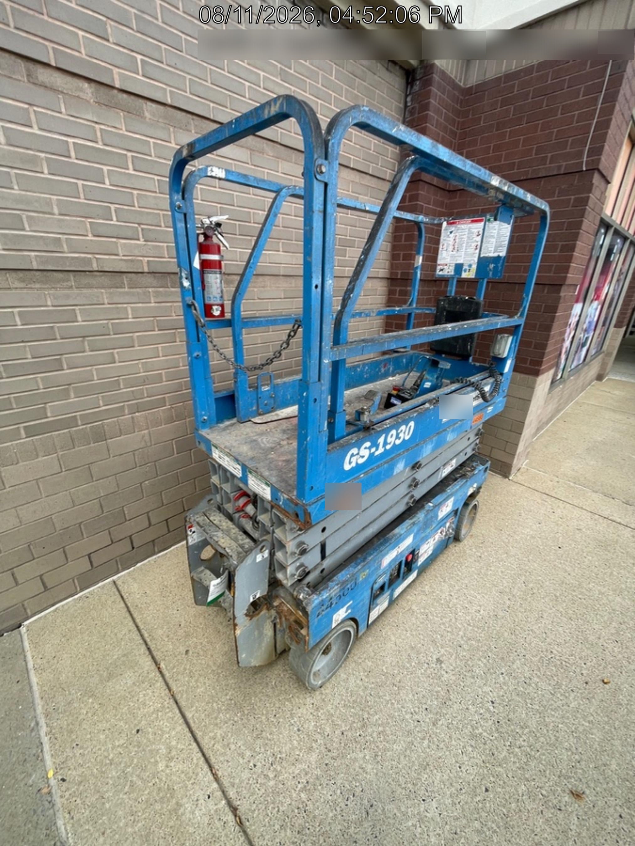 2019 Genie GS-1930 Fixed rails with chain Entry