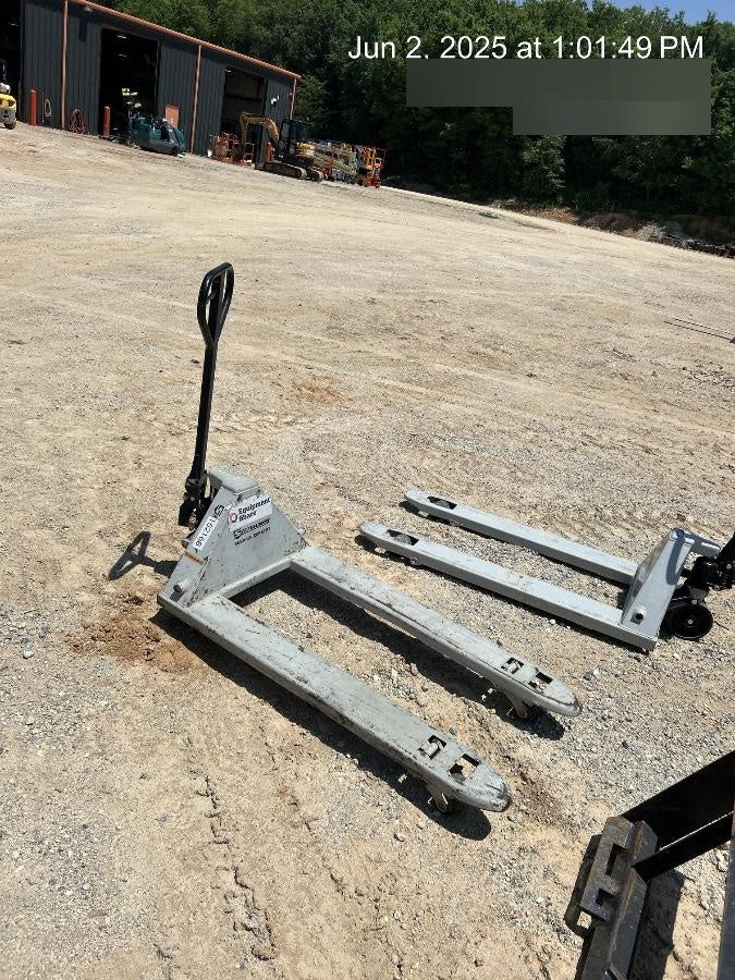 2021 STRONGWAY 5500 lb Pallet Jack