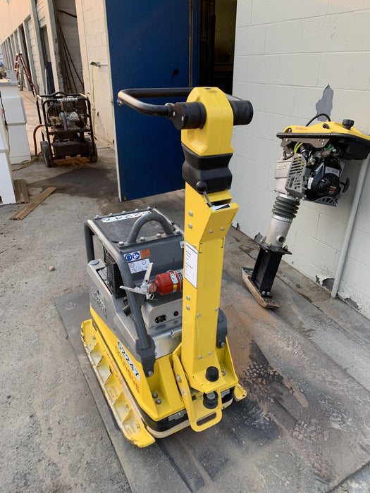 2020 Wacker Neuson DPU4545HEH Standard Reversible Plate Compactor 1000#