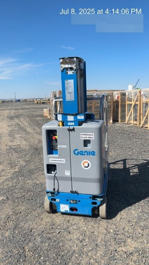 2021 GENIE GR-20