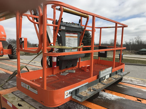 2019 JLG 660SJ