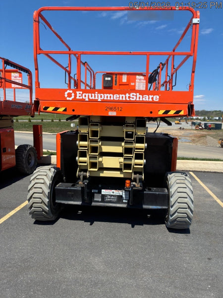 2023 JLG RT4394