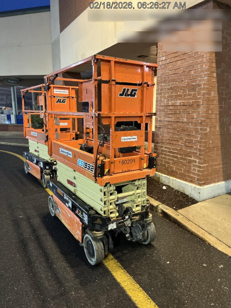 2021 JLG ES1932