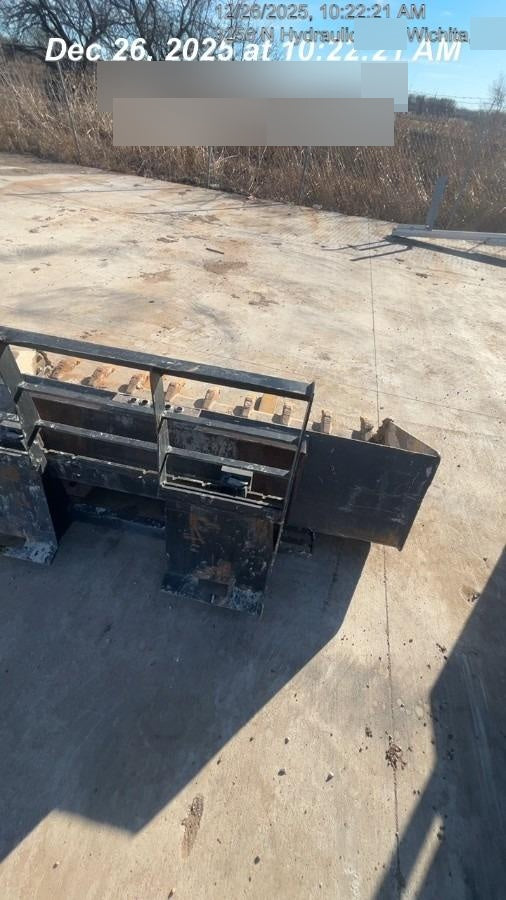 2024 ARROW MATERIAL HANDLING FS5100CB - 72"