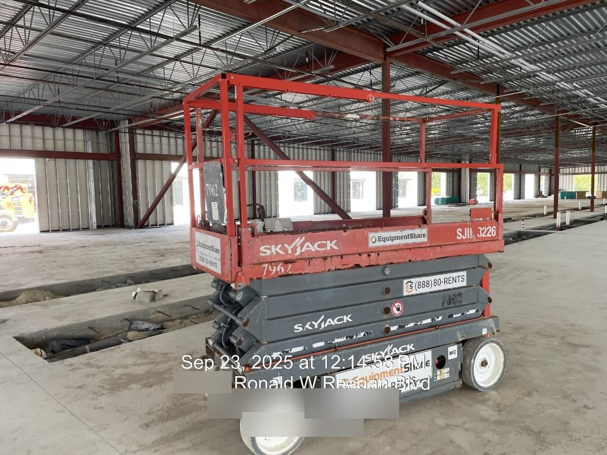 2018 SKYJACK SJIII-3226