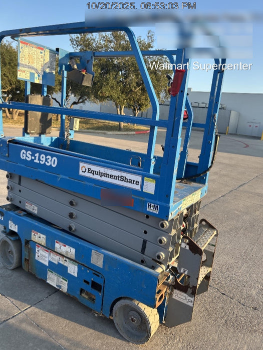 2019 Genie GS-1930 Fixed rails with chain Entry