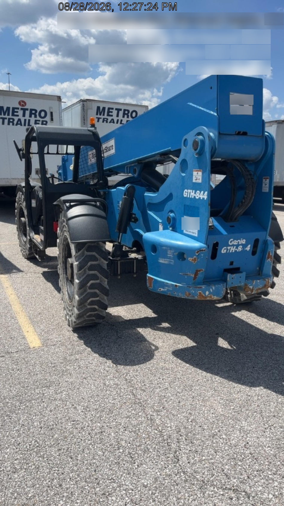 2018 Genie GTH-844 Genie GTH-844 w/ROPS, Work Lights, Solid Tires, RH Cab Mesh, Beacon, 60" Carriage and Forks