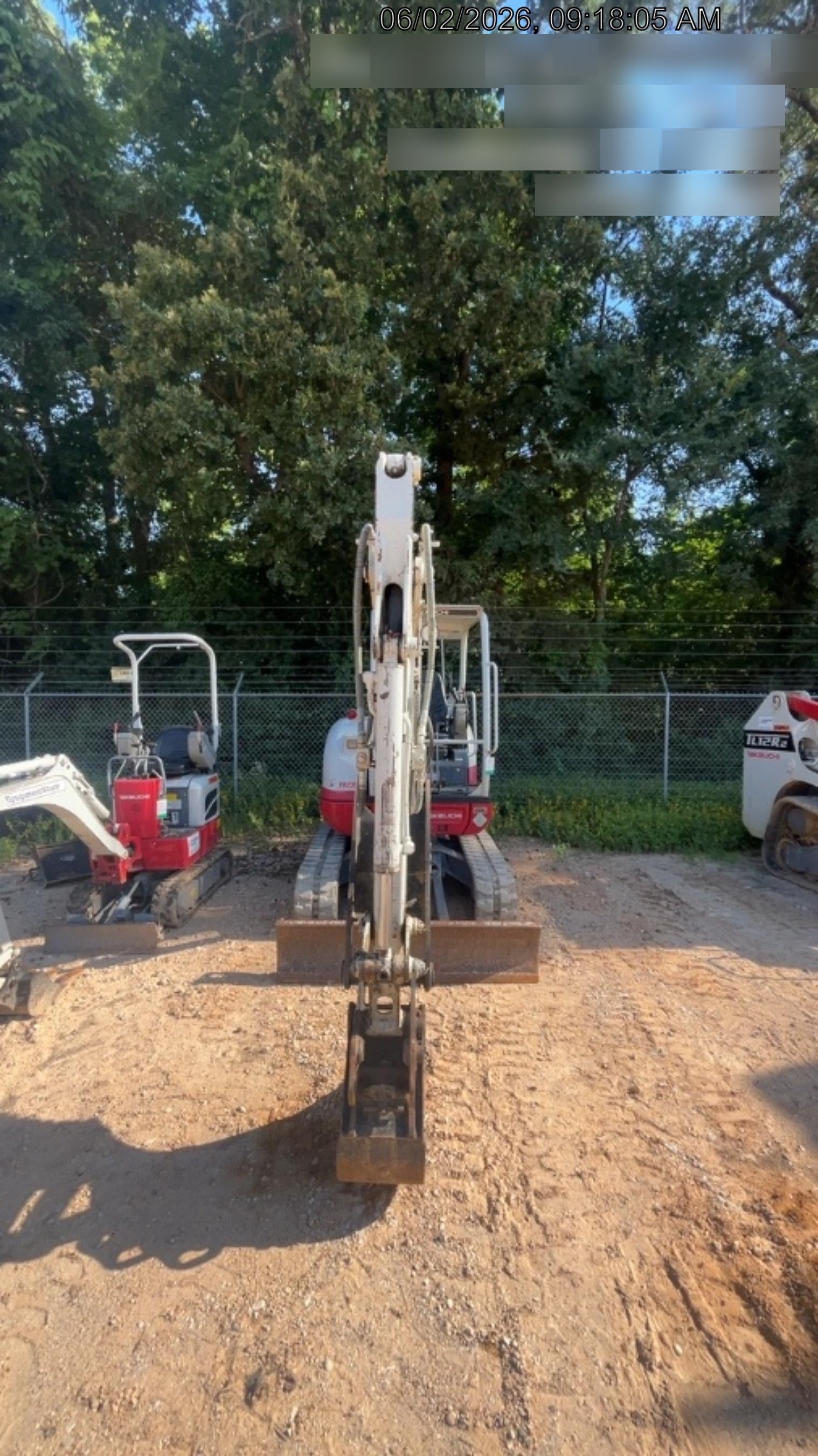 2022 TAKEUCHI TB235-2R