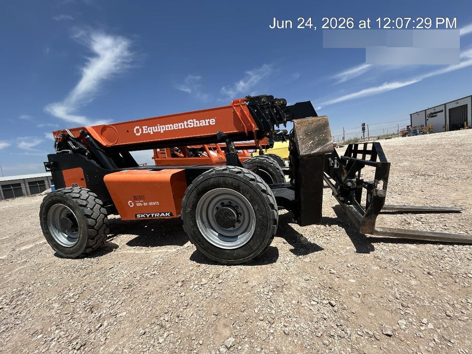 2023 SKYTRAK 12054