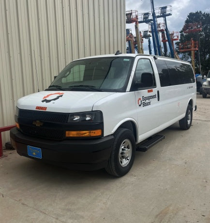 2024 CHEVROLET Express Van - Rental