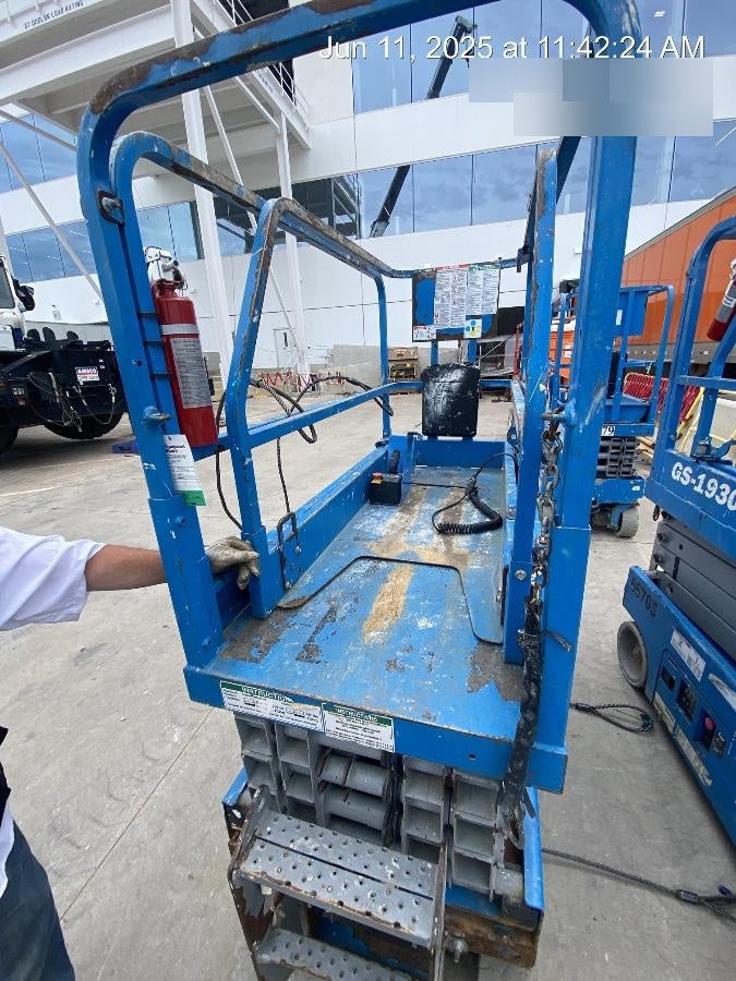 2017 Genie GS-1930 Genie GS-1930 Scissor Lift