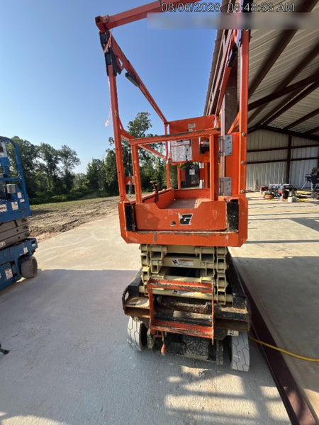 2022 JLG ES1932