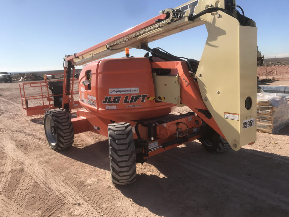 2019 JLG 600AJ