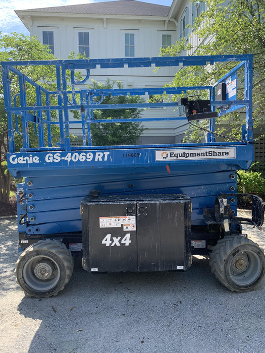 2020 GENIE GS-4069 RT