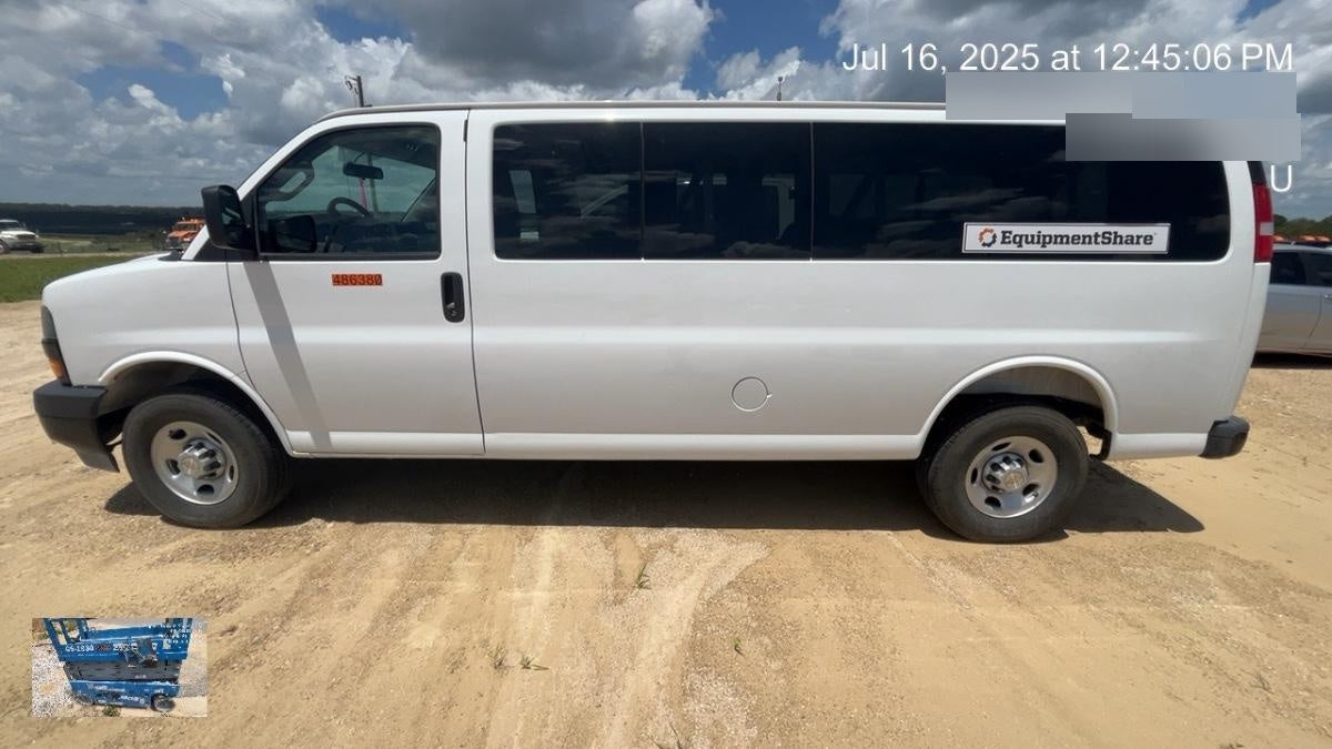 2023 FORD Transit 350 Rental