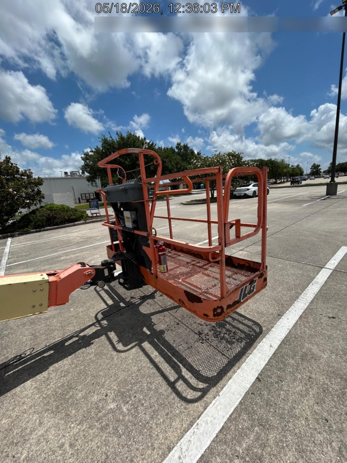 2019 JLG 400S