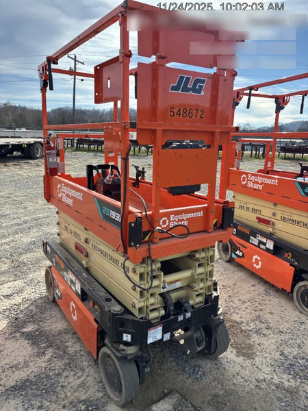 2025 JLG ES1932
