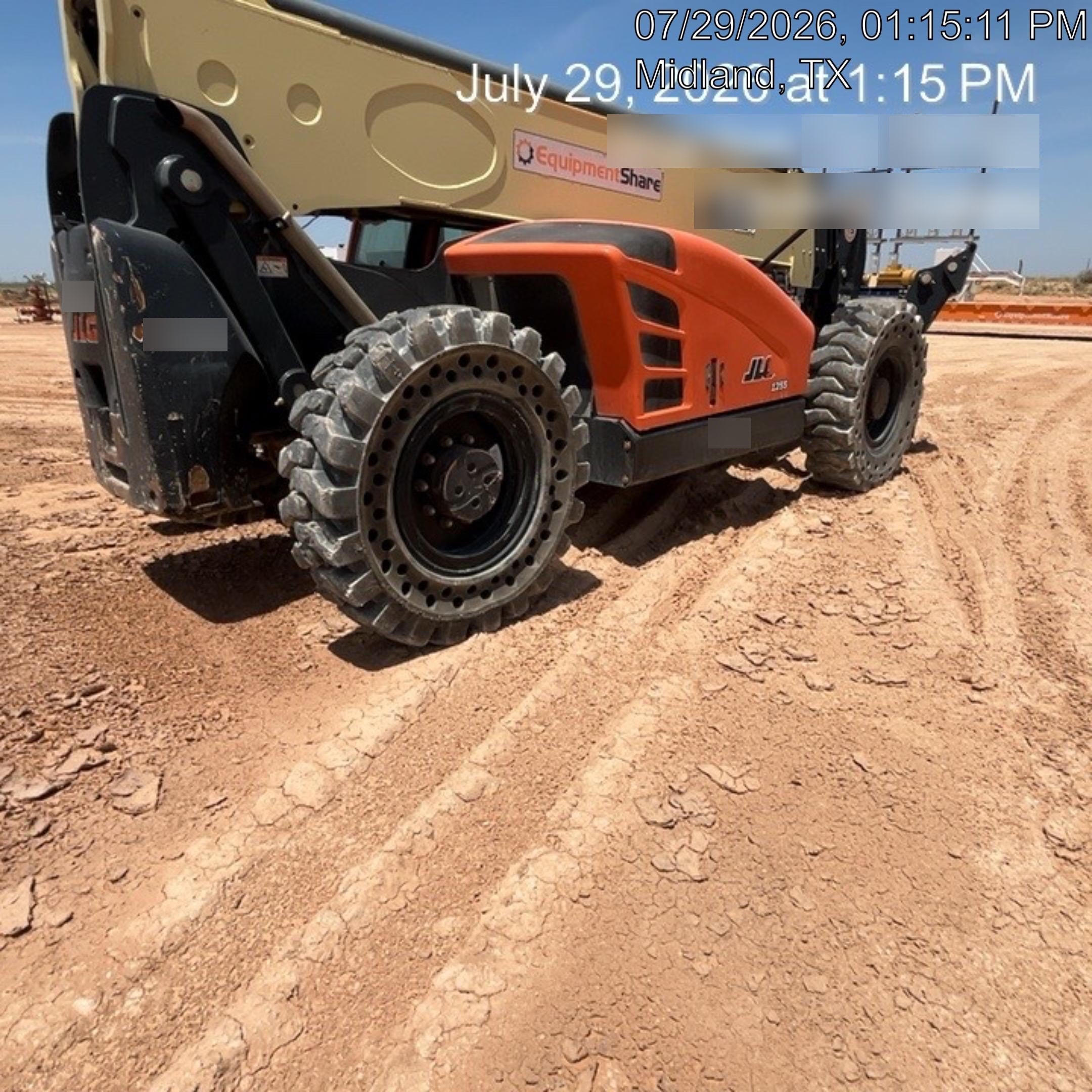 2019 JLG 1255