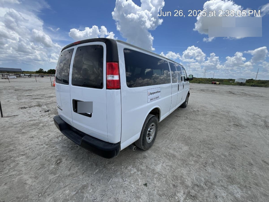 2023 CHEVROLET Express Van - Rental