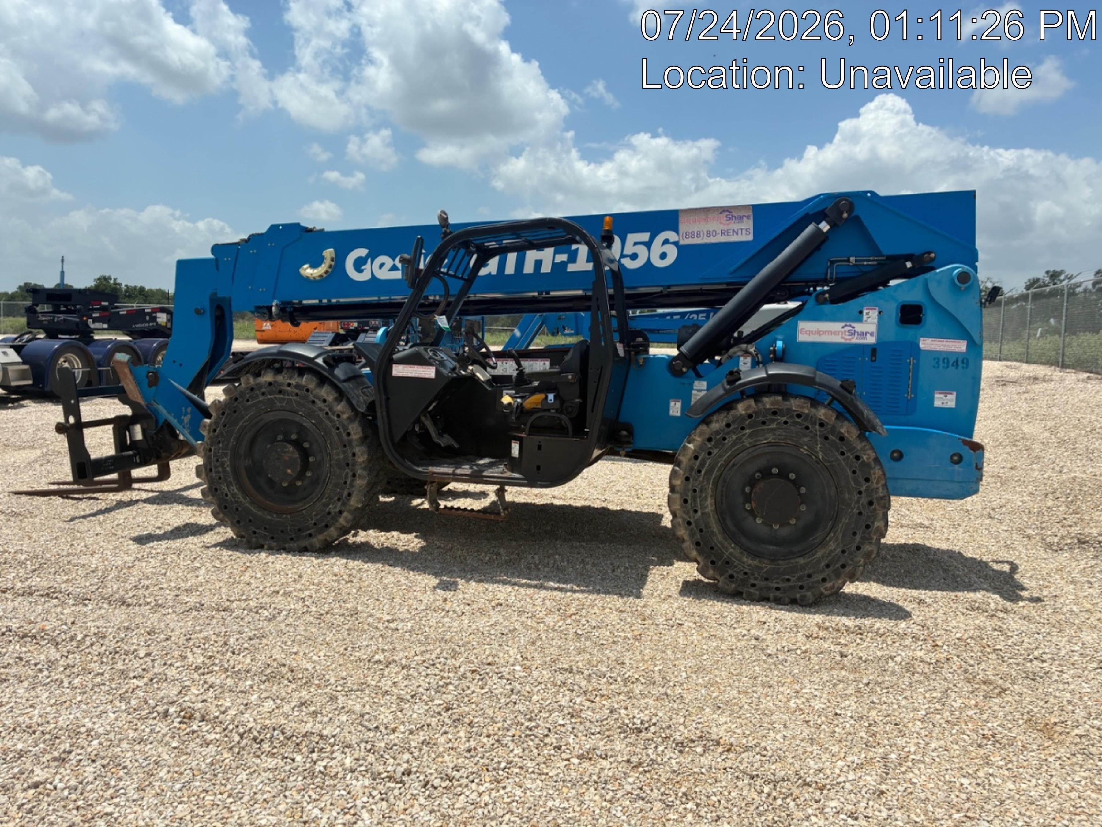 2017 GENIE GTH-1056