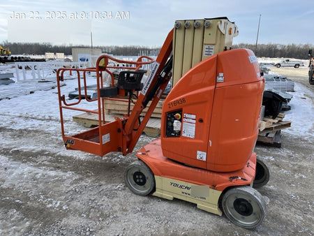 2022 JLG 26E