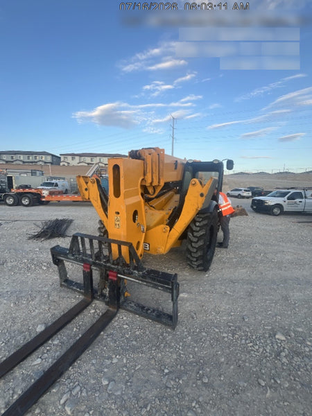 2023 JCB 510-56