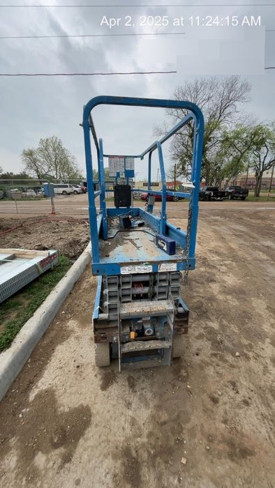 2019 Genie GS-1930 Fixed Rails with Chain Entry