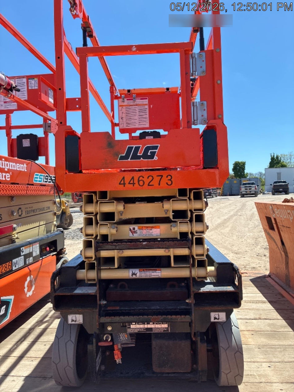 2024 JLG ES1932