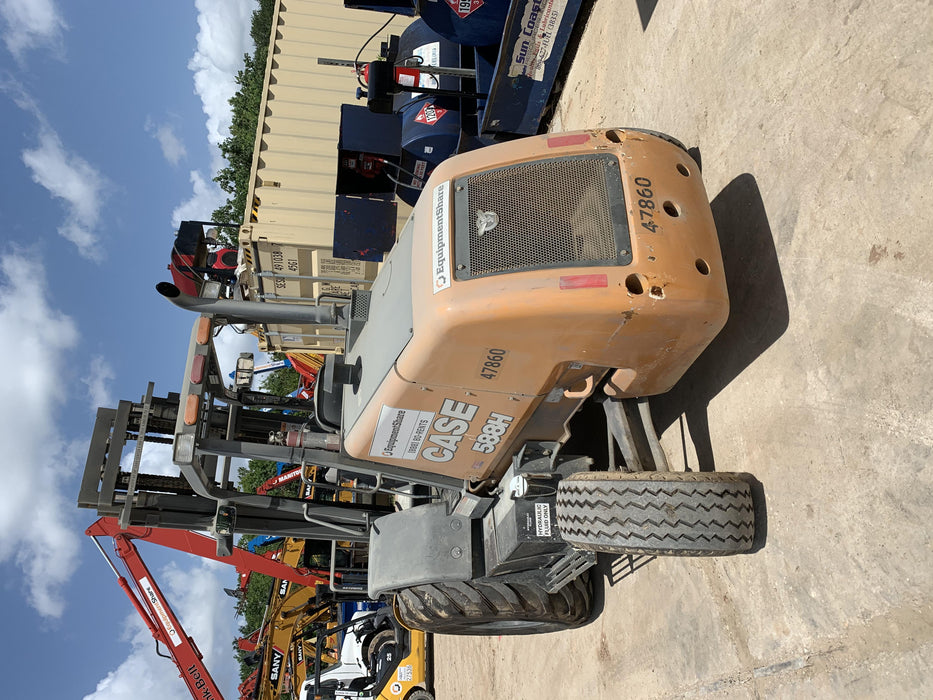 2018 CASE 588H
