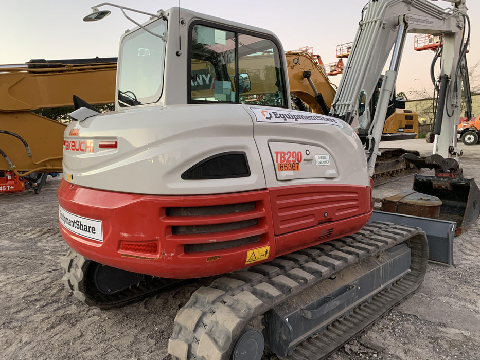 2020 TAKEUCHI TB290C