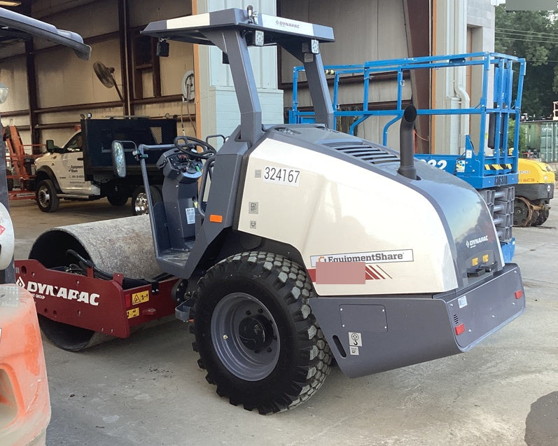 2023 DYNAPAC CA1300D