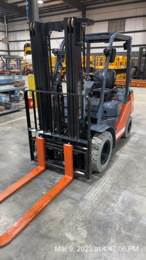 2022 TOYOTA 50-8FGU25