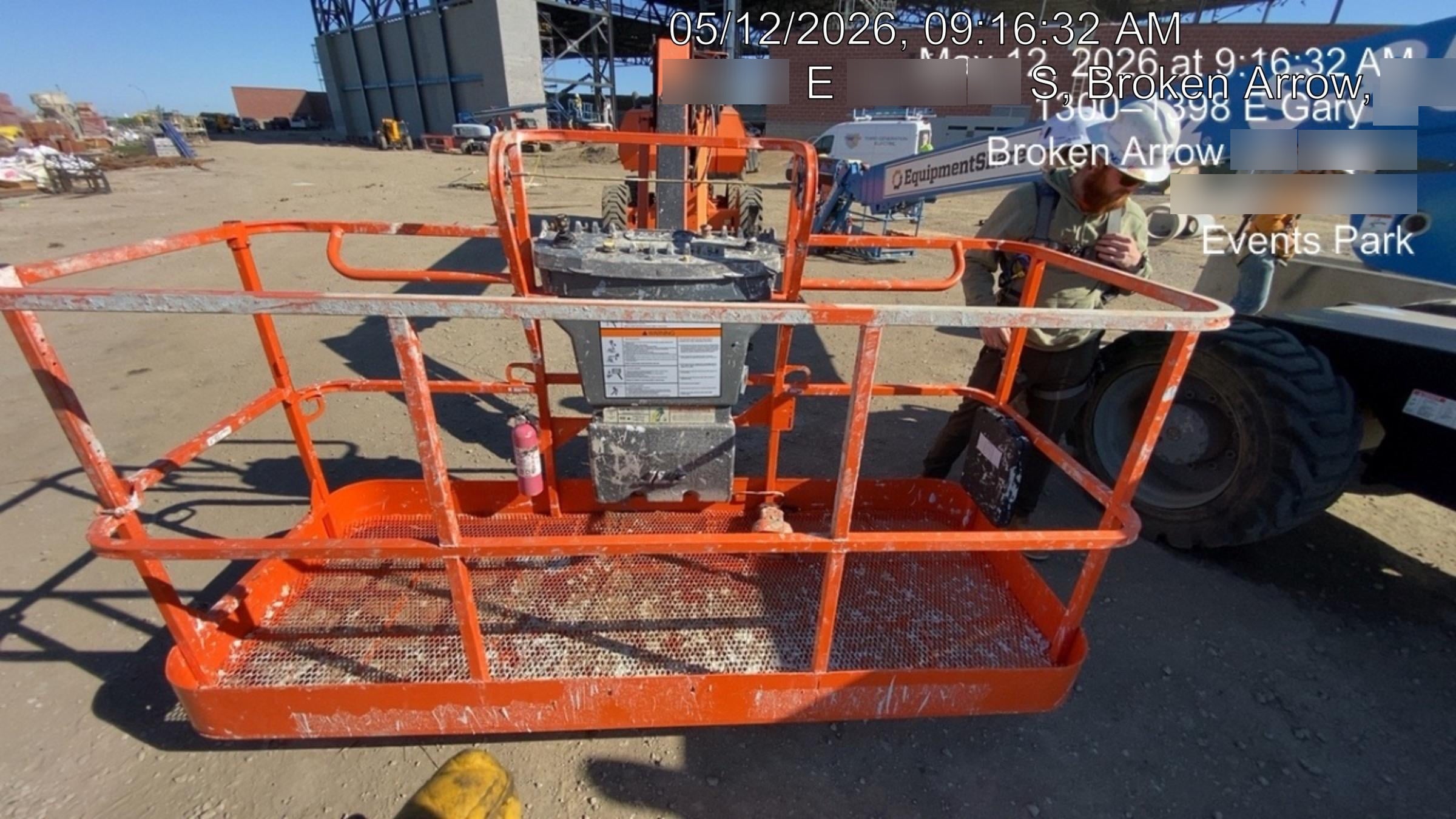 2019 JLG 860SJ