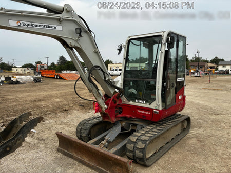 2023 TAKEUCHI TB250-2CR