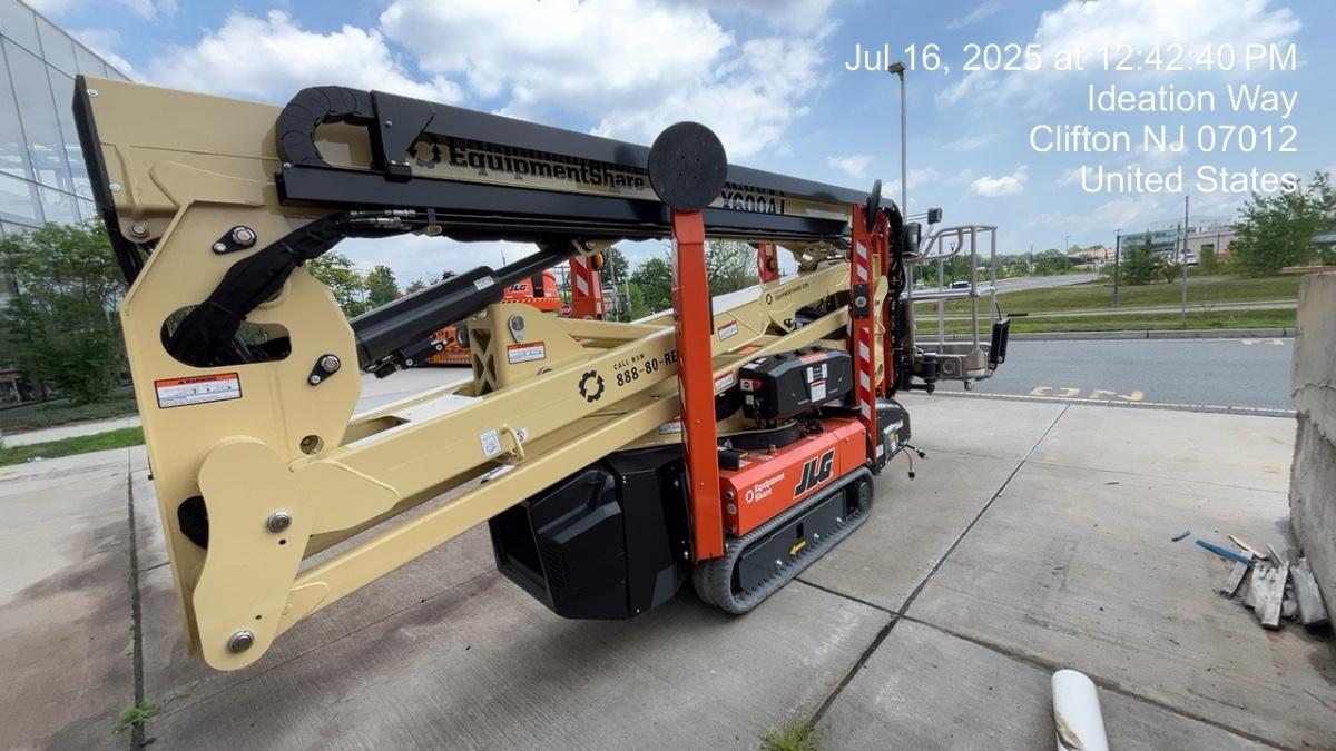 2025 JLG X600AJ