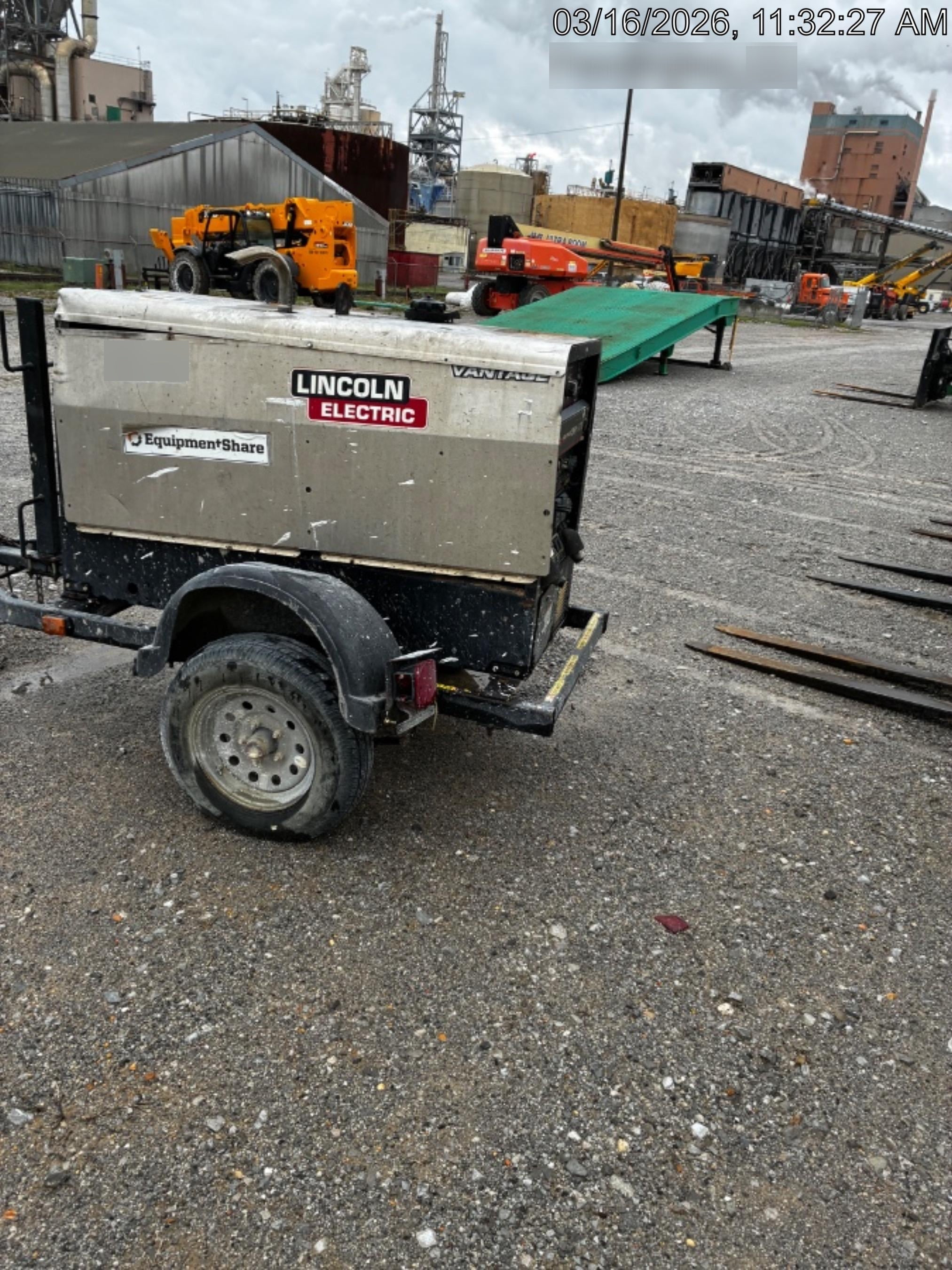 2019 Lincoln Electric Vantage 322 Welder Ready-Pak 3, Two wheel trailer, Fender and Light kit, Cable Rack