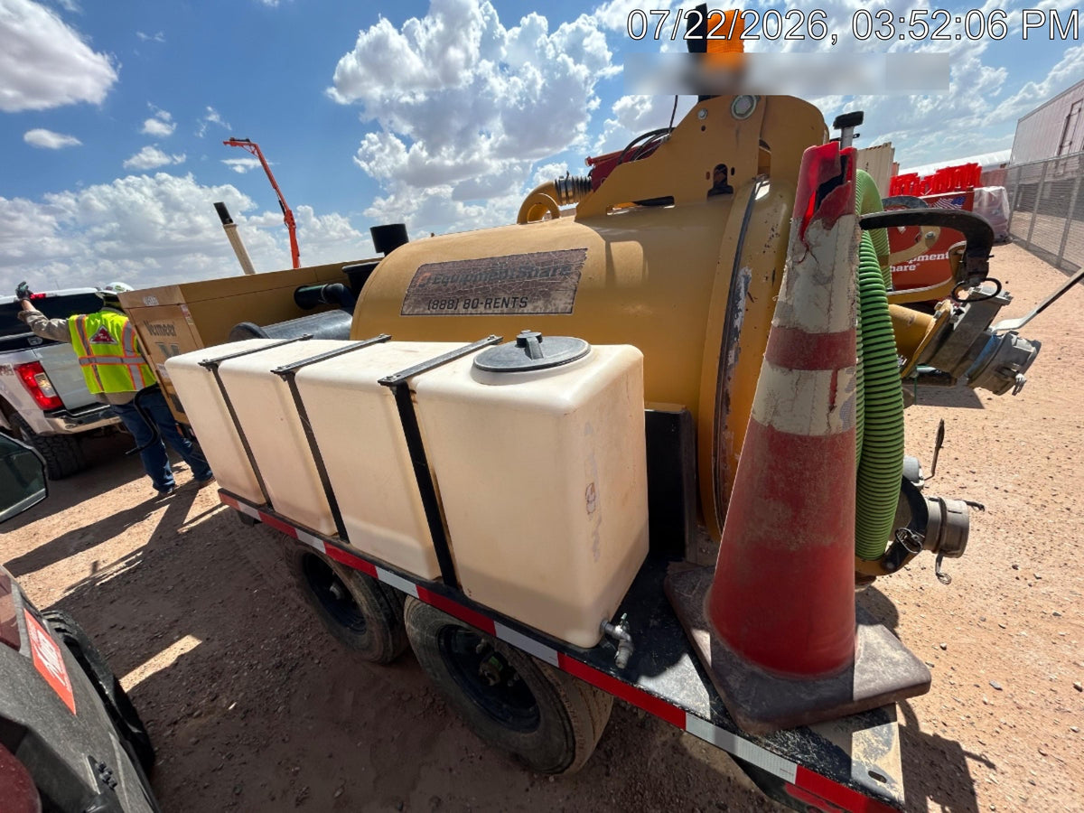 2022 VAC-TRON LP573XDT
