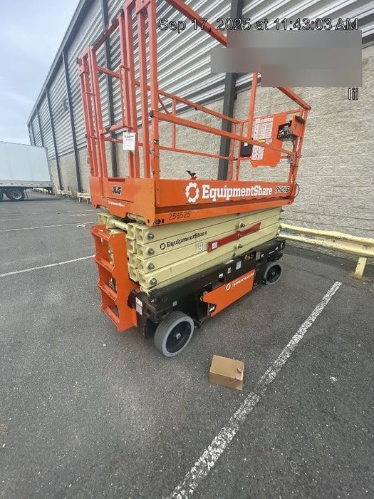 2022 JLG R4045