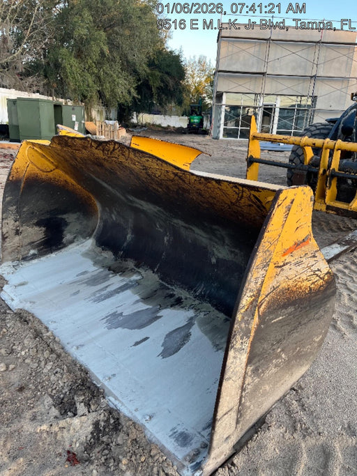 2017 WERK-BRAU 4 cu yd Bucket - Werk-Brau