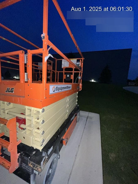 2022 JLG R3246