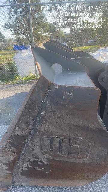 2017 WERK-BRAU 4 cu yd Bucket - Werk-Brau