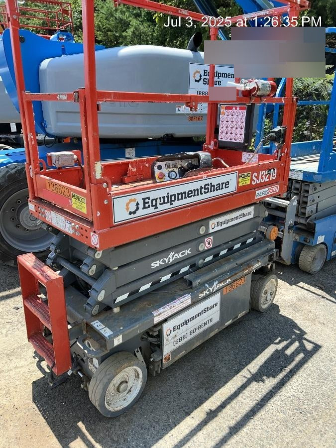 2021 SKYJACK SJ3219