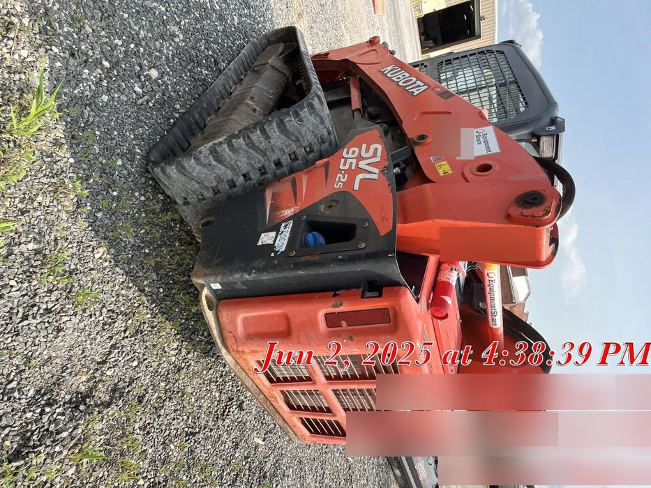 2019 Kubota SVL95-2S Cab/Heat/Air, Standard Tracks, Standard Flow, Hydraulic QC 80" HD Tooth Bucket